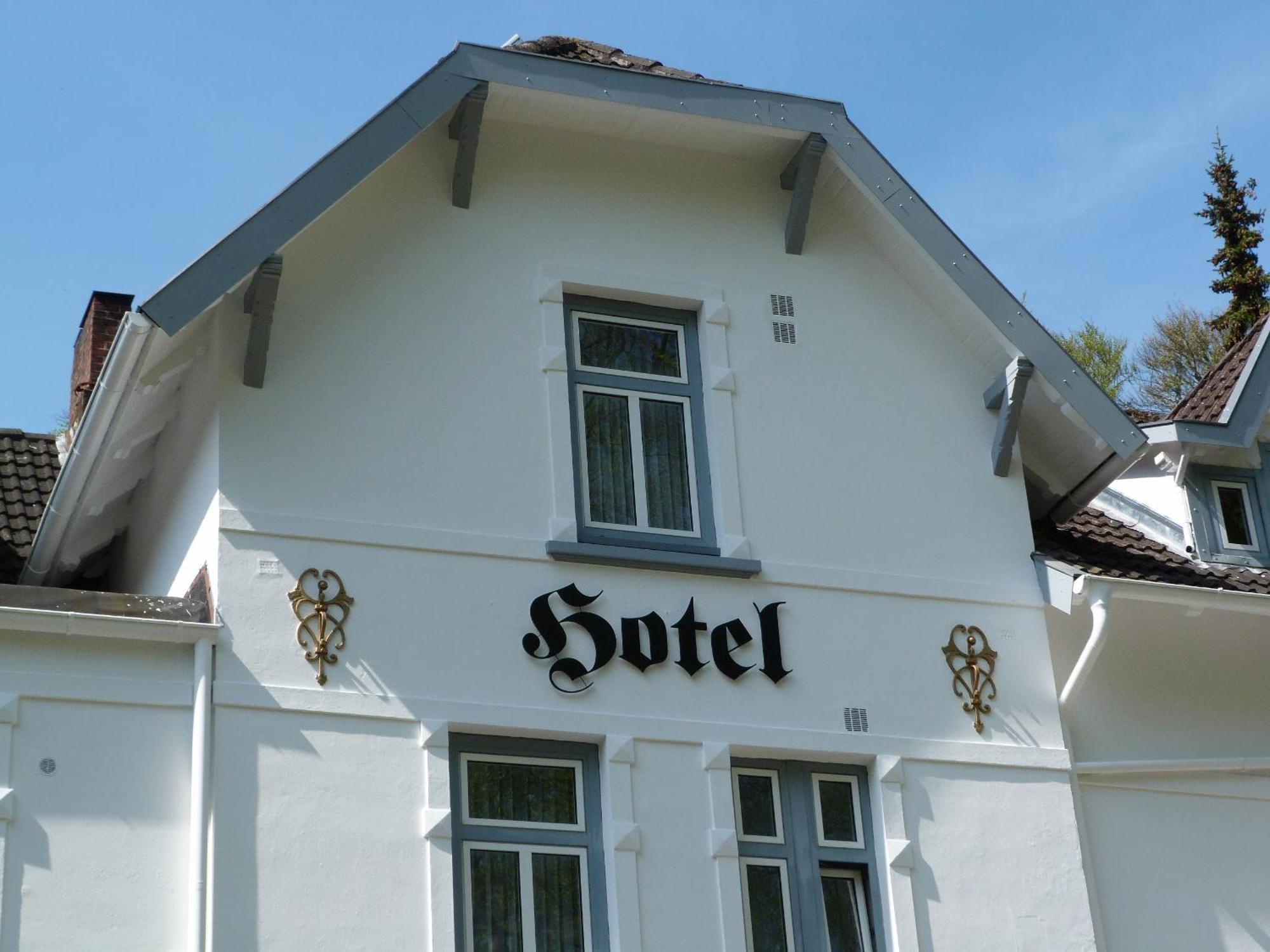 Hotel Villa Im Steinbusch Malente Buitenkant foto